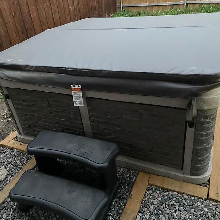 Dallas 4Br Large Yard W Hot Tub , Fire Pit And Basketball Hoop Exteriör bild