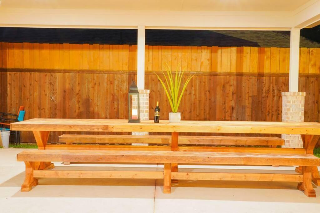 Dallas 4Br Large Yard W Hot Tub , Fire Pit And Basketball Hoop Exteriör bild
