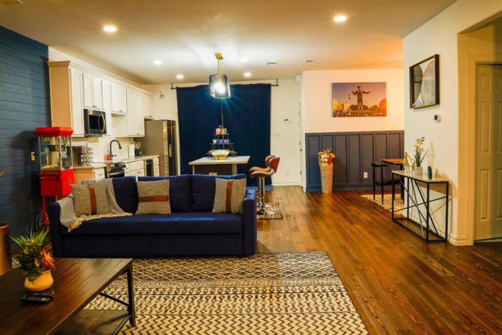Dallas 4Br Large Yard W Hot Tub , Fire Pit And Basketball Hoop Exteriör bild