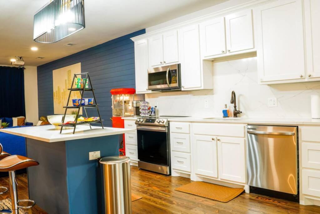 Dallas 4Br Large Yard W Hot Tub , Fire Pit And Basketball Hoop Exteriör bild